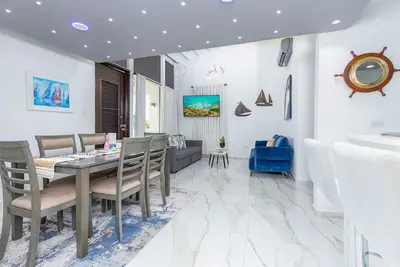 Marina-Front Adventure Hub / Tours & El Yunque