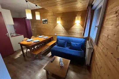 Image de L'Izard, Piscine et Spa, Parking