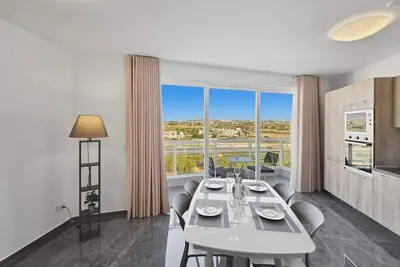 Image de 5th Floor enjoying open vies of the National Salini Park, 2 bedroom 2 Bathroom