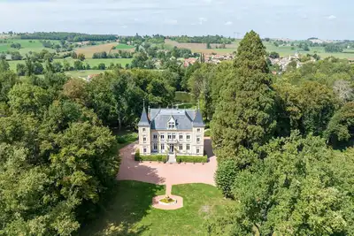 Image de Chateau Des Daims - Six Chambres, Couchages 12