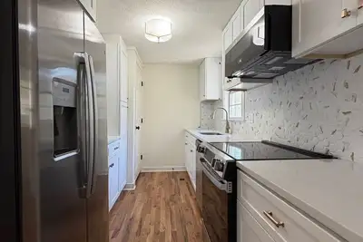 Image de Luxury Meets Tiny Living - Boujee Shack