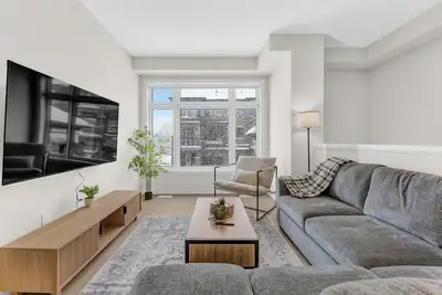 Image de 3br Getaway | Bunk Beds | 2. 5 Bath | Brantford