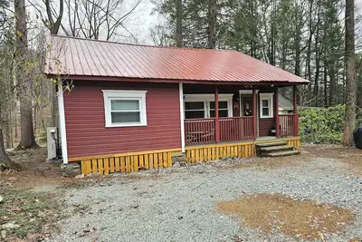 Image de Family-Friendly Hidden Valley Cabin with Creek Views