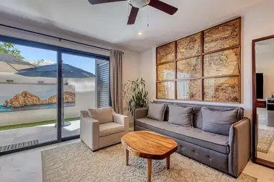 Image de Family-Friendly oasis with pool and steps from Medano Beach