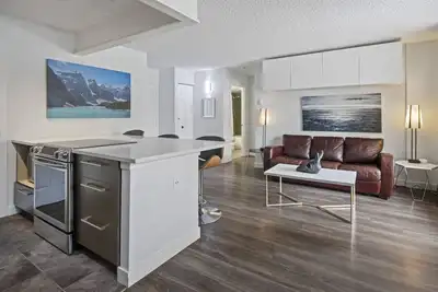 Image de Pet-friendly 1 bedroom | Stampede & Bmo | Parking