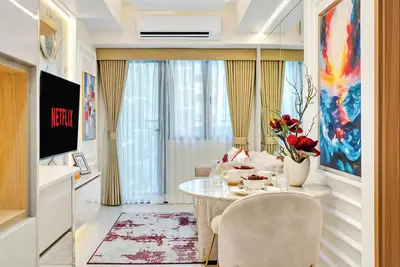 Image de Stylish & Spacious 2br Condo with Pool View Near Moa & Airport Sleeps 4–5