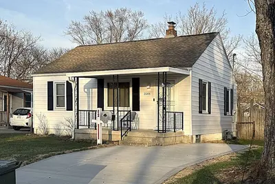 Image de Howey Do It! -- Cozy 2 Br Ranch -- about 10 blocks east of Clintonville