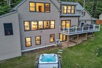 Image de Mountain Magic! Hidden Door| Hot tub| Arcade| View