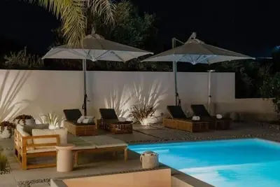 Luxury Villa w/ Pool, Fire Pit & cinema• Nafplio