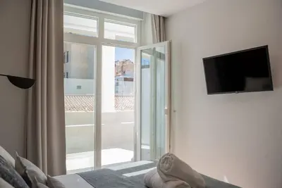 Image de 503 - A33 Signature | Penthouse | Terr | 2br | 6g