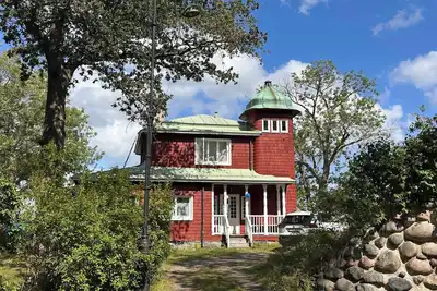 Image de Historic Waterfront House Lidingo with Private Dock