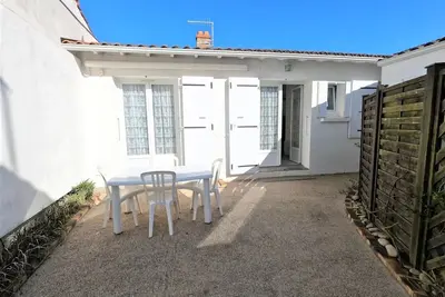 Image de Maison du centre, ruelle calme