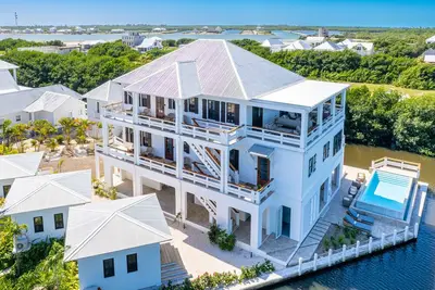 Image de BelaDia at Mahogany Bay - Luxurious 10 Bedroom Compound