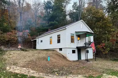 Image de Gorgeous 3-bedroom cottage in Westport, minutes to Atv and snowmobile trails