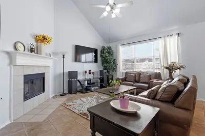Image de Spacious Mansfield Masterpiece - 4 Bedrooms