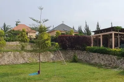 Image de 1-bedroom cottage in Sanga for your family / group getaway. 1. 3km from main road