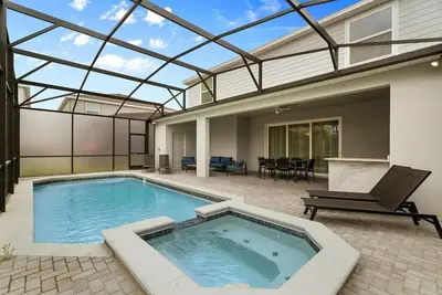 Image de 10br Home w/ Pool & Disney Themes