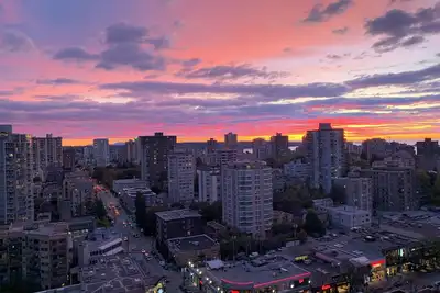 Image de 1000ft2 Gorgeous Penthouse in downtown Vancouver with view of English Bay
