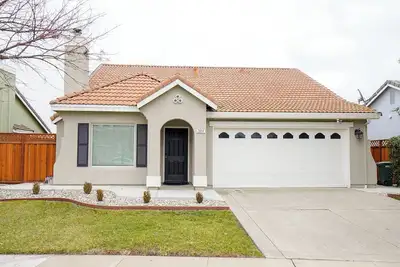 Image de 3-bedroom house in perfect Sacramento with cool Ac for relaxing stay