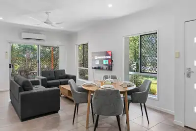 Image de Comfort Nest|2br Quiet Comfort Retreat for Relax