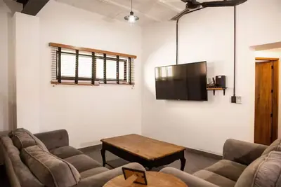 Image de Practical, centrally located loft. Fast WiFi. Loft Villa.