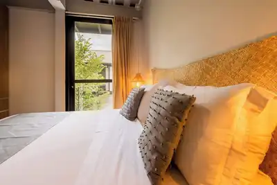 Image de Garcia 3 · Spacious four Bedroom apt with Garden