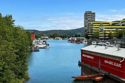 Image de Living by the river in the City Apartment Linz Donaublick - Cafe & Wlan, self-check-in