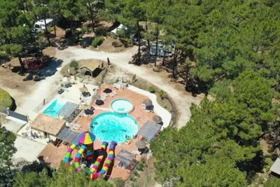 Image de ZEcamping 3* piscine chauffée toboggans cottage 28m2 4 pers