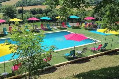 Image de ZEcamping 3 étoiles piscine chiens acceptés tente 20m2 4 pers