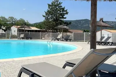 Image de ZEcamping 3 étoiles piscine animaux acceptés chalet 4 pers