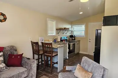 Image de Enjoy a piece of home in a cozy inviting space.