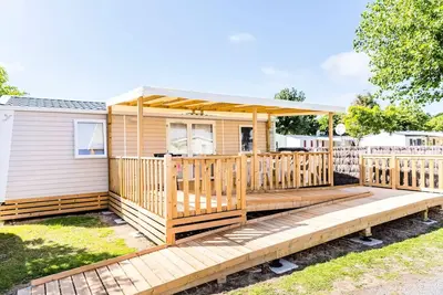 Image de Mobil-home Pmr | Comfort | 2 Ch. | 4 pers. | Terrasse surélevée | A/C