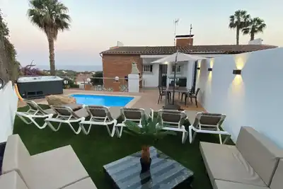 Image de Duna House Private Jacuzzi and Pool Lloret de Mar