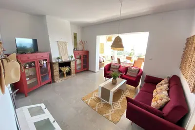 Image de Duna House Lloret de Mar pool hydromassage bubbles