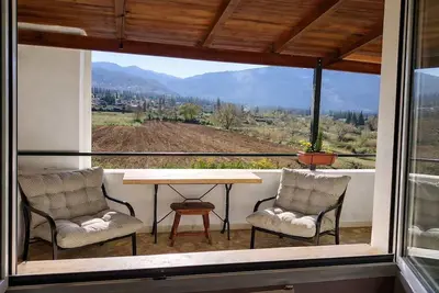 Image de Villa Dorothy - Mountain View Retreat, Polydrosos