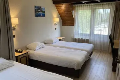 Image de Relax with Free Parking, Outdoor Pool & Terrace Dining Surrounded by Nature