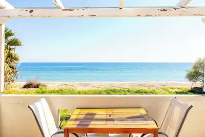 Image de Beachfront Nest Memi, Koroni-Seaheaven House B1