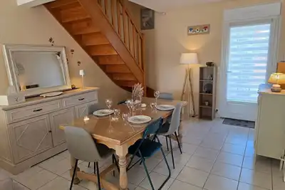 Image de Maison de vacances « L’escale de Marilou » avec terrasse partagée, jardin privé et Wi-Fi