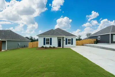 Image de 119-baywood · Ruston Haven | Sports Complex + Dine