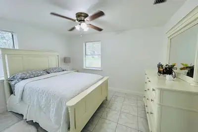 Image de Serene 2-bedroom house with Ac in charming Clewiston