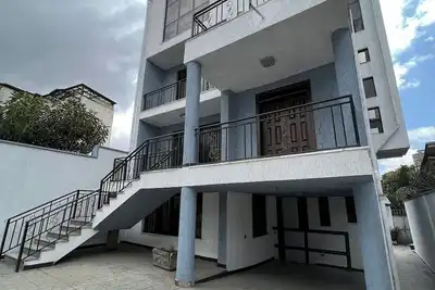 Image de Serene 7-bedroom house in Addis Ababa perfect for large groups