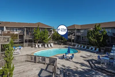 Image de Happy Ours: Shared Pool | Short Walk to Beach