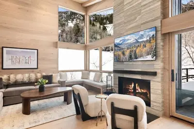 Image de Aspen Ski-In/Out Luxe 3br For 8 | Monarch Chalet