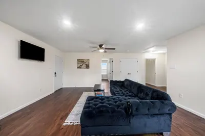 Image de Cozy 2bd/2ba condo w/ home office near Nrg and Med Center