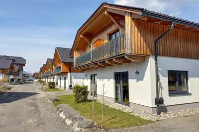 Image de Chalet avec une vue magnifique à pistes de ski