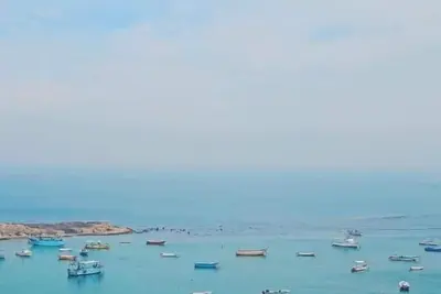 Image de Appartement de luxe à Miami avec vue panoramique sur la mer