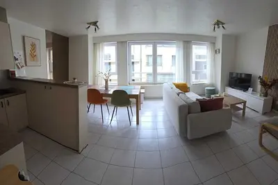 Image de Bright and Cozy Sea and Harbour View Stay - 4p