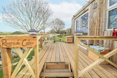 Image de Riverside Cabin, pet friendly in Peterborough