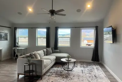 Image de Treetop Retreat Guest House \nHorse Stalls Available