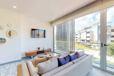 Image de Air-conditioned apartment w/ WiFi & shared pool, rooftop, gym, jungle gym, bar